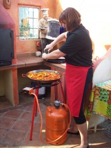 Have 'Paella Pan' Will travel - Guest post