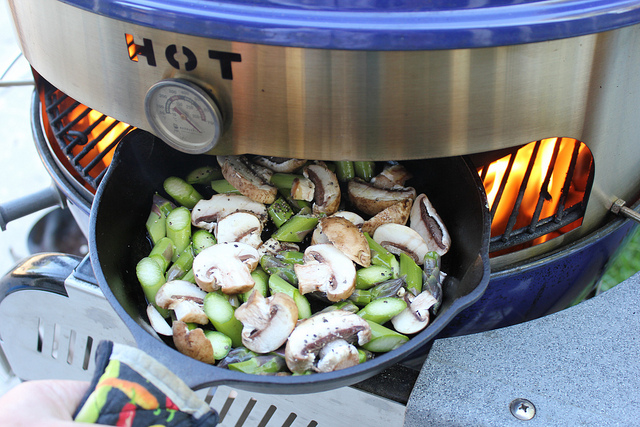 Chicken Asparagus Mushroom Alfredo Grilled Pizza