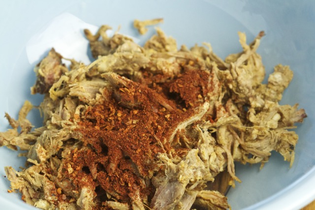 Pulled pork with southwestern seasoning | Cooking-Outdoors.com | Gary House